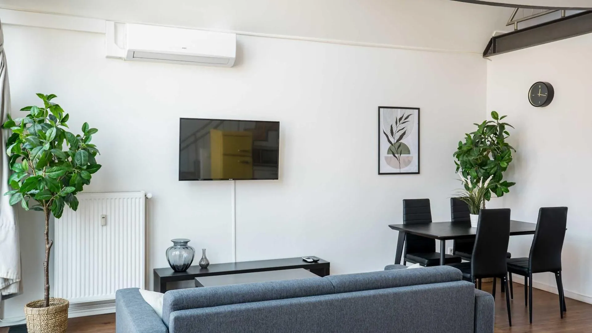 Fantastic Loft With Balcony Apartment Berlin